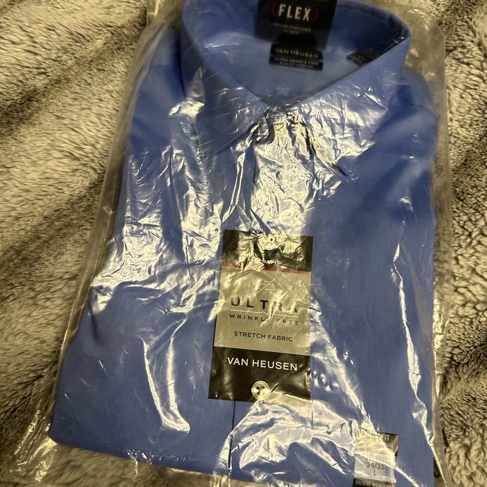 Van Heusen Flex Ultimate Blue Dress Shirt